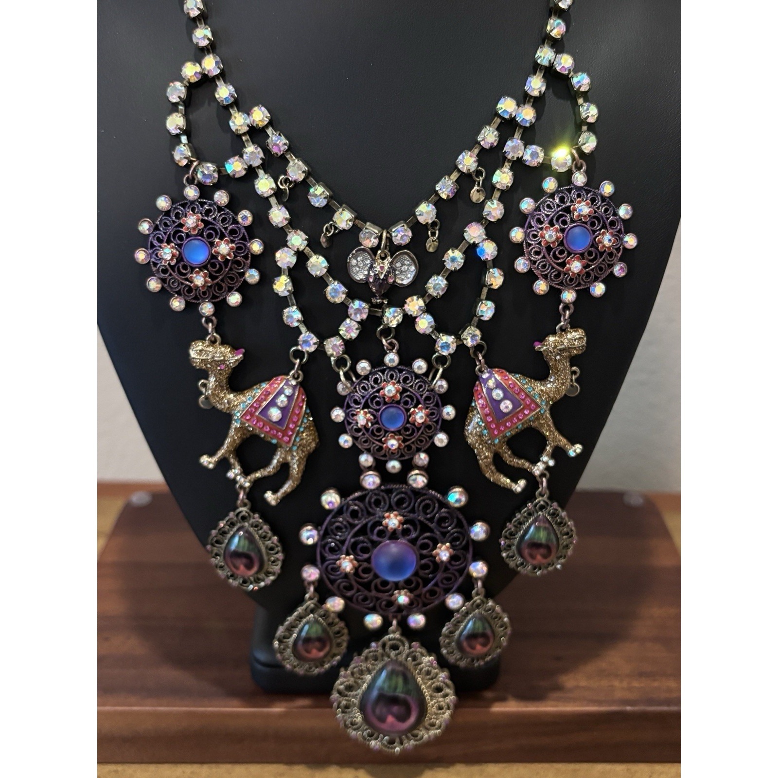 Vintage Betsey Johnson Statement Bib Necklace Morrocan Camel *Read